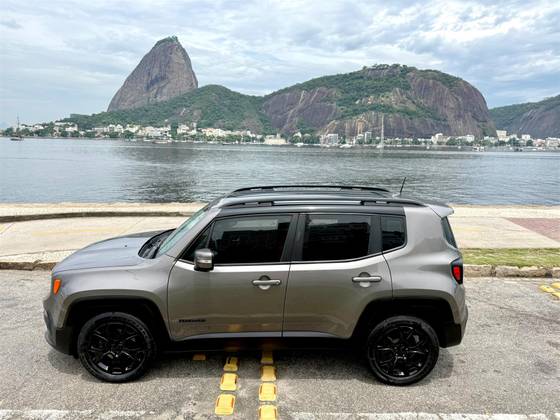 JEEP RENEGADE 1.8 16V FLEX LONGITUDE 4P AUTOMÁTICO JEEP RENEGADE 1.8 16V FLEX LONGITUDE 4P AUTOMÁTICO